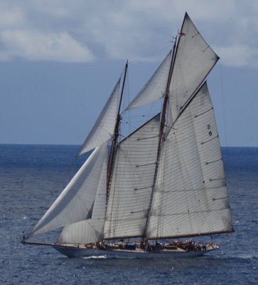 Classic sailing yacht Classic sailing yacht